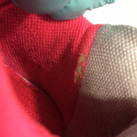 Gently Used FILA Fuschia/Gray Women Sneakers - Picture 7 of 8